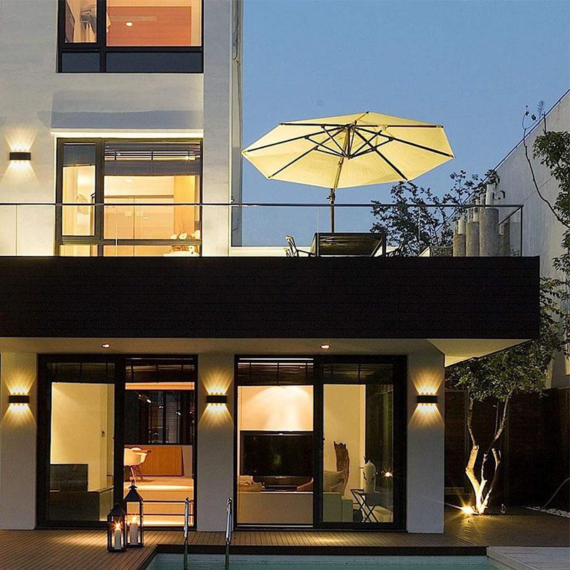 Outdoor Two-Way Decorative Wall Light